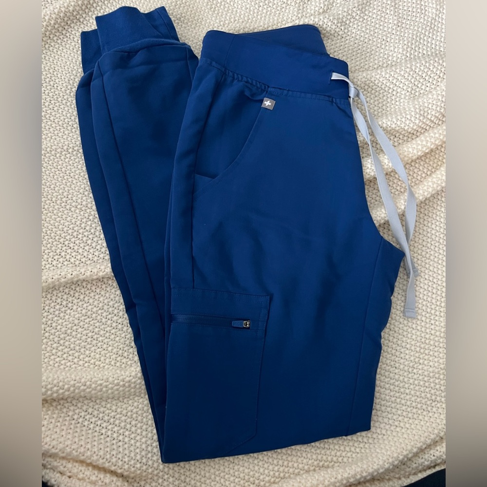 Figs Zamora Jogger Scrub Pants - Winning Blue-